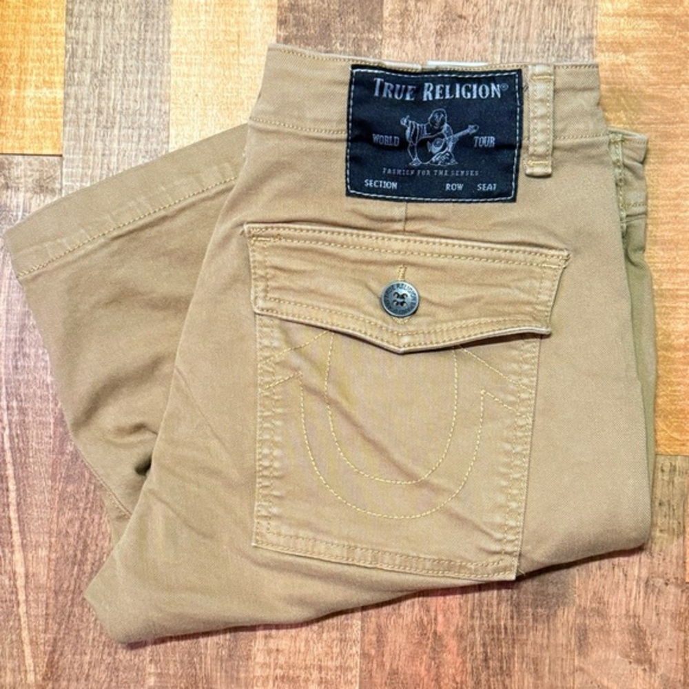 True Religion Patch Pocket Shorts – Size 29 (Khaki) like NEW